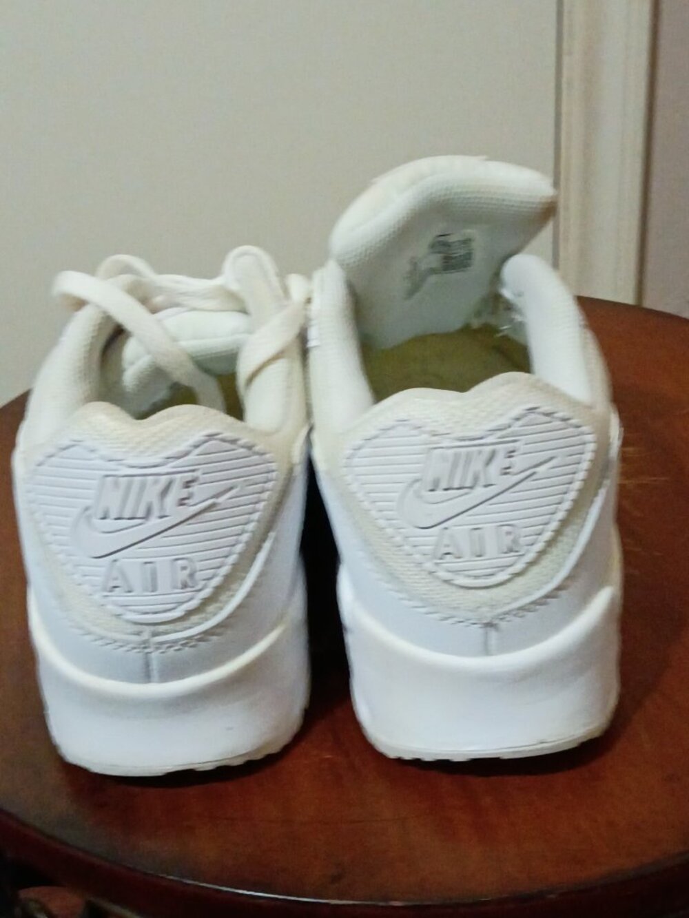 Nike Air Max 90 Triple White Leather Women Sneaker Shoes CQ2560-100 Size 8 - Picture 10 of 13